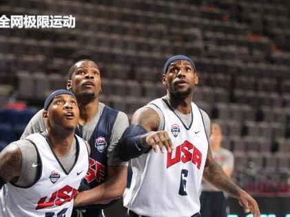 单挑篮球技巧大揭秘（如何防守对手，击败对手关键一步不可少！）