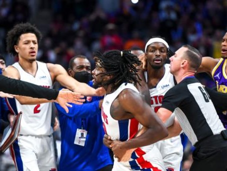 NBA史上最激烈的打架场面排行榜(探寻NBA历史上十大最具争议的打架瞬间,挑战极限的是什么?)