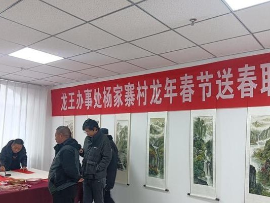 以打篮球放鞭炮吓退防守员（突破传统，勇于创新的篮球战术）