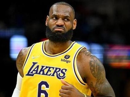 NBA2021赛季排行榜前十名(竞争激烈的NBA篮球比赛,揭示出了谁是顶级球队的真正实力)