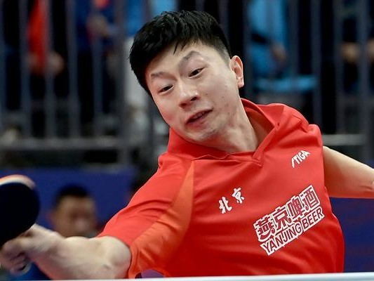 45岁乒乓球小将的传奇故事（一位不屈不挠的乒乓球奇迹人生）