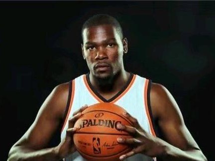 NBA历史出手总次数排行榜(纵览历史,谁是NBA历史上出手最多的球员?出手次数背后的故事。)