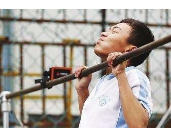 以乒乓球引体向上练习锻炼身体的奥秘（乒乓球引体向上练习的技巧和效果）