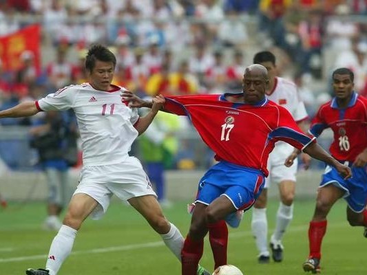 韩国2006年世界杯进球壮举（探索韩国队在比赛中的进球关键，揭示他们的团队实力与个人能力）