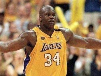 NBA历史上最年轻达成两万分里程碑的球员排行榜（年轻球员创造历史，纪录被一次又一次打破）