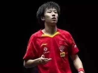 乒乓球套路小技巧大揭秘（让你在乒乓球赛场上笑到捧腹的搞笑技巧）