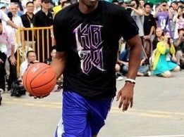 突破防守，以篮球三步上篮为主题（技巧招数、应对策略、成功实施）