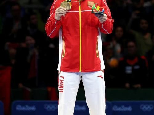 乒乓球世界冠军的辉煌历程（从起步艰难到国球荣耀，探索乒乓球世界冠军的背后故事）