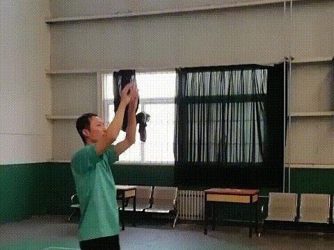 双手传球的基本动作要领（技巧与训练，掌握完美传球）