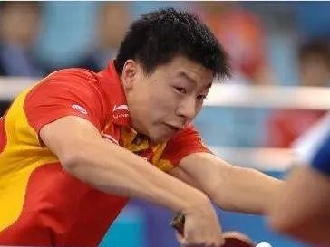 乒乓球超凡技巧大全（掌握最新技巧，成为乒乓球高手）