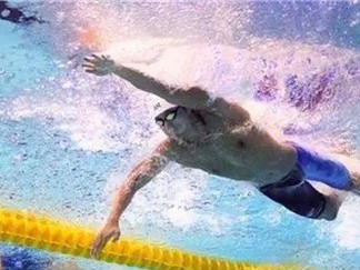 自由泳游泳的技巧与方法（掌握自由泳的关键是什么？）