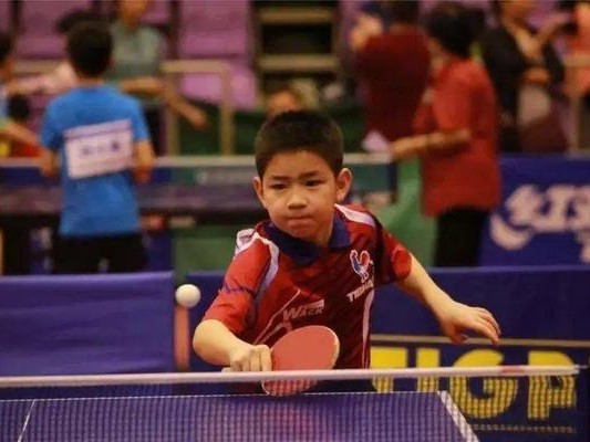 乒乓球技巧（学会乒乓球进攻技巧的关键是掌握以下15个要点）