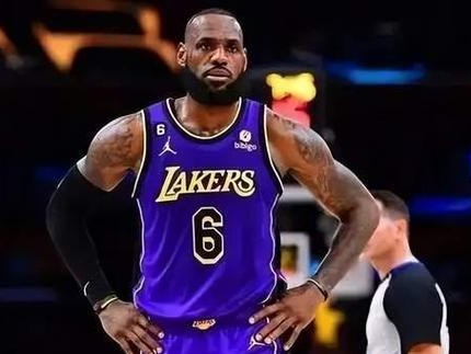 NBA历史上最强后卫排行榜（退役的传奇后卫，他们的传奇故事与辉煌时刻）