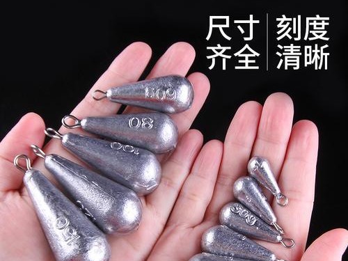 路亚钓鱼铅坠与主线连接的技巧及注意事项（钓鱼铅坠的选择和连接方法，让你的路亚钓鱼更加顺畅）