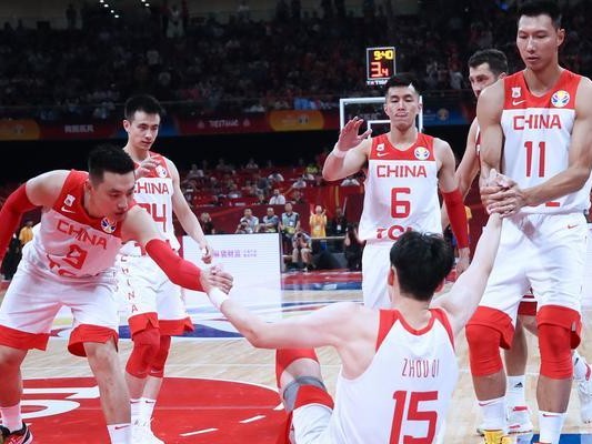 中国男篮世界杯进球纪录的辉煌历程（中国男篮世界杯进球纪录突破新高，以团队合作为关键）